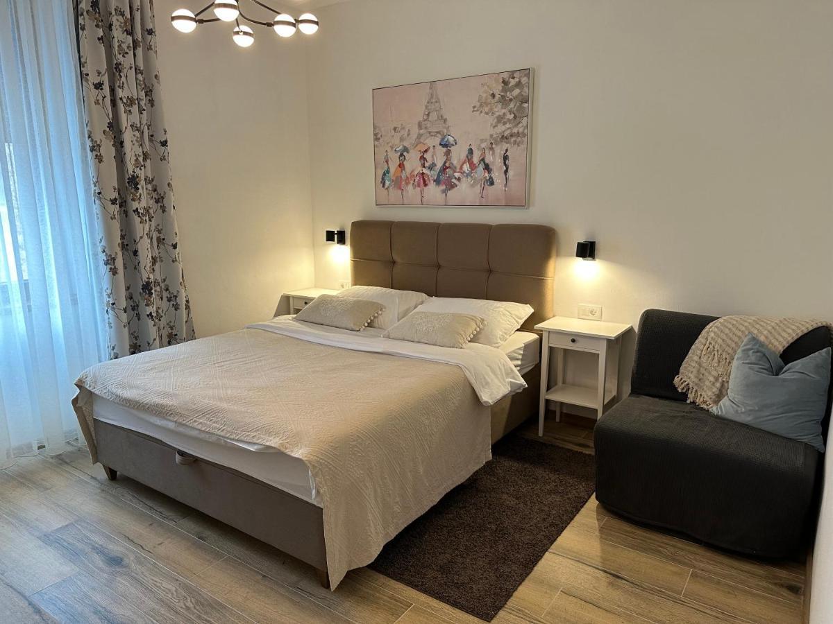 Luxury City Rooms Ogulin Exterior photo